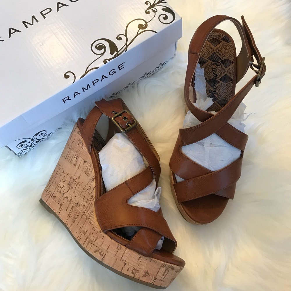 New Brown Wedges